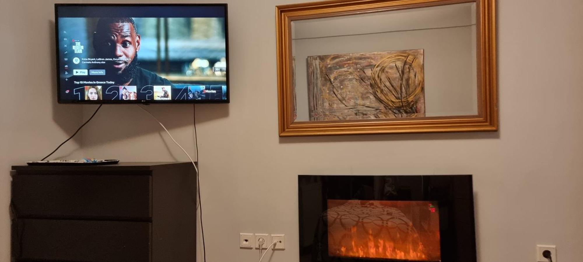 μεγάλος χώρος με γυμναστήριο-χαμάμ-κρεβάτι-γραφείο Apartment Kryoneri (Attica)